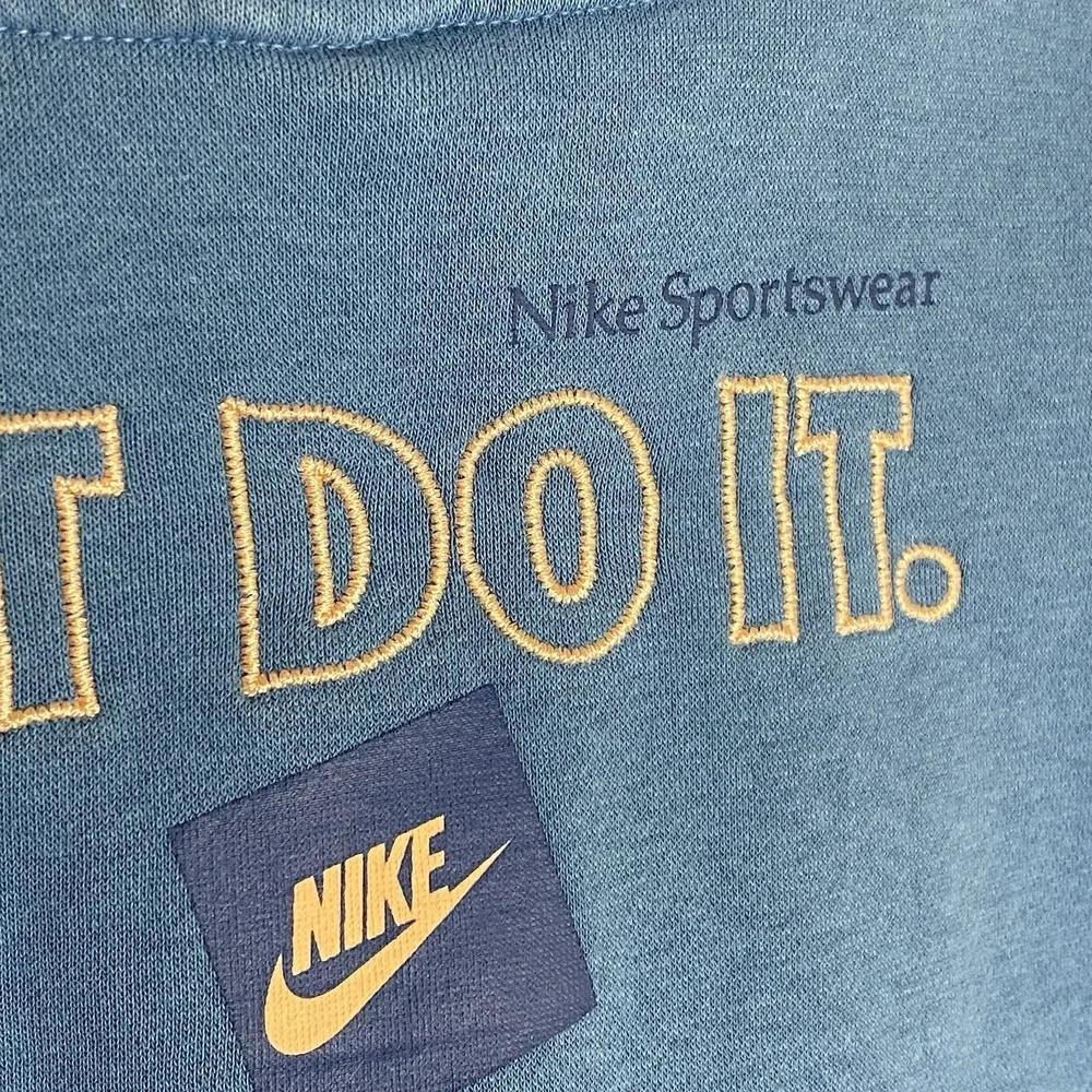 Nike Hoodie Boys Small Blue Swoosh Pullover Embroidered Just Do It Athletic Nice